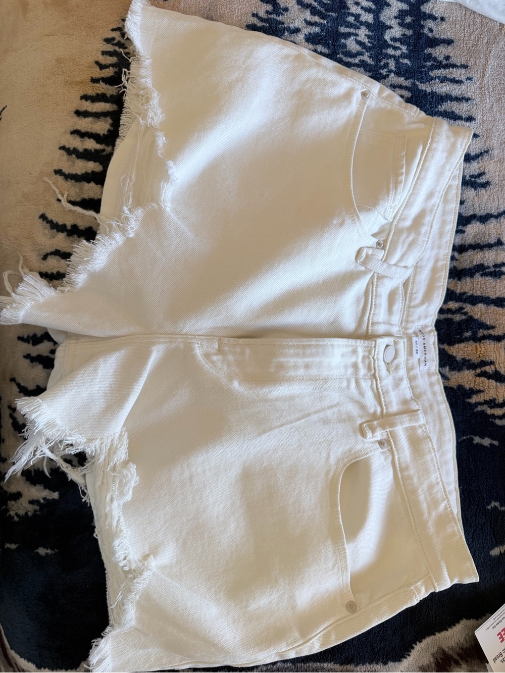 Good American White Frayed Hem Denim Shorts